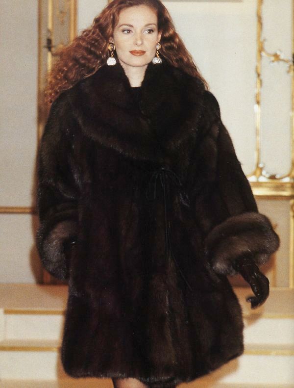 the daily luxury | 1960s mid-length mink | S-M