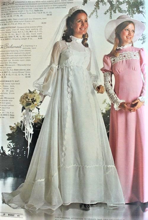 60s | mantilla veil gown | M-L