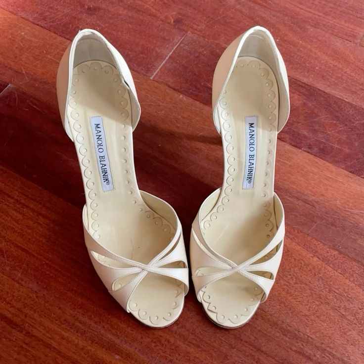 the Magda | custom designer heel