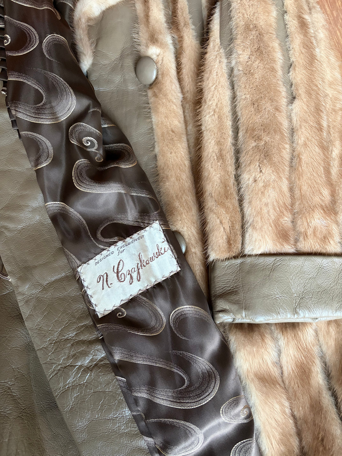 HONEY STRIPED | S-M (Copy)