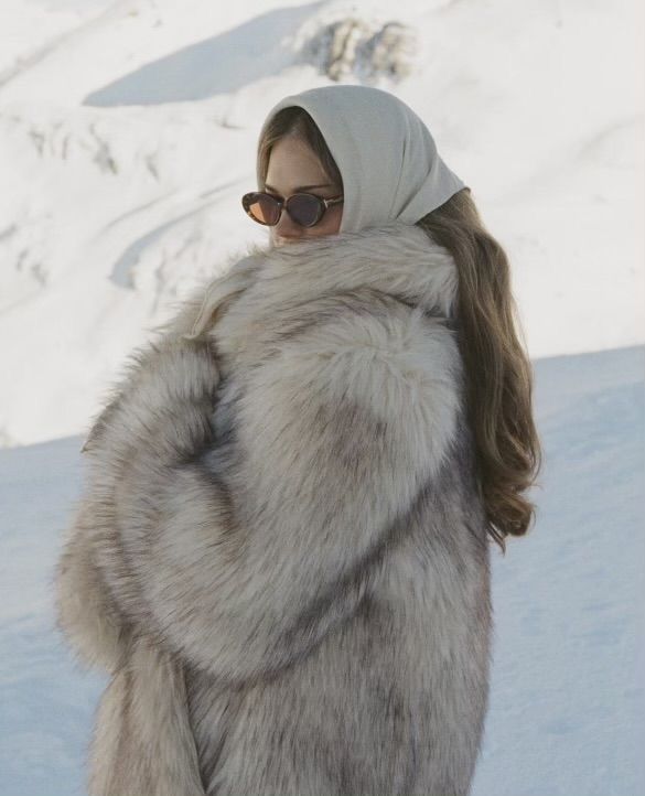 the Danielle| custom | white fox fur| XS-S