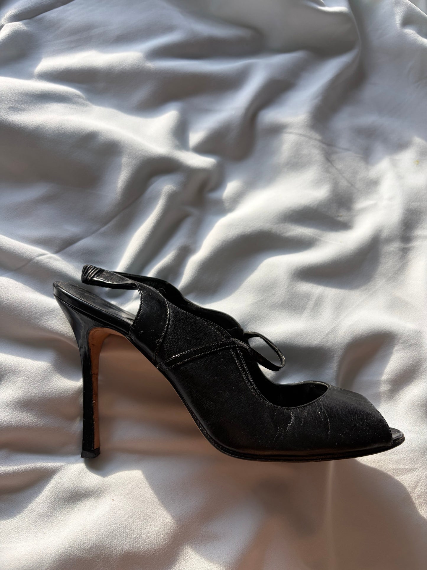 MANOLO BLAHNIK | US 9