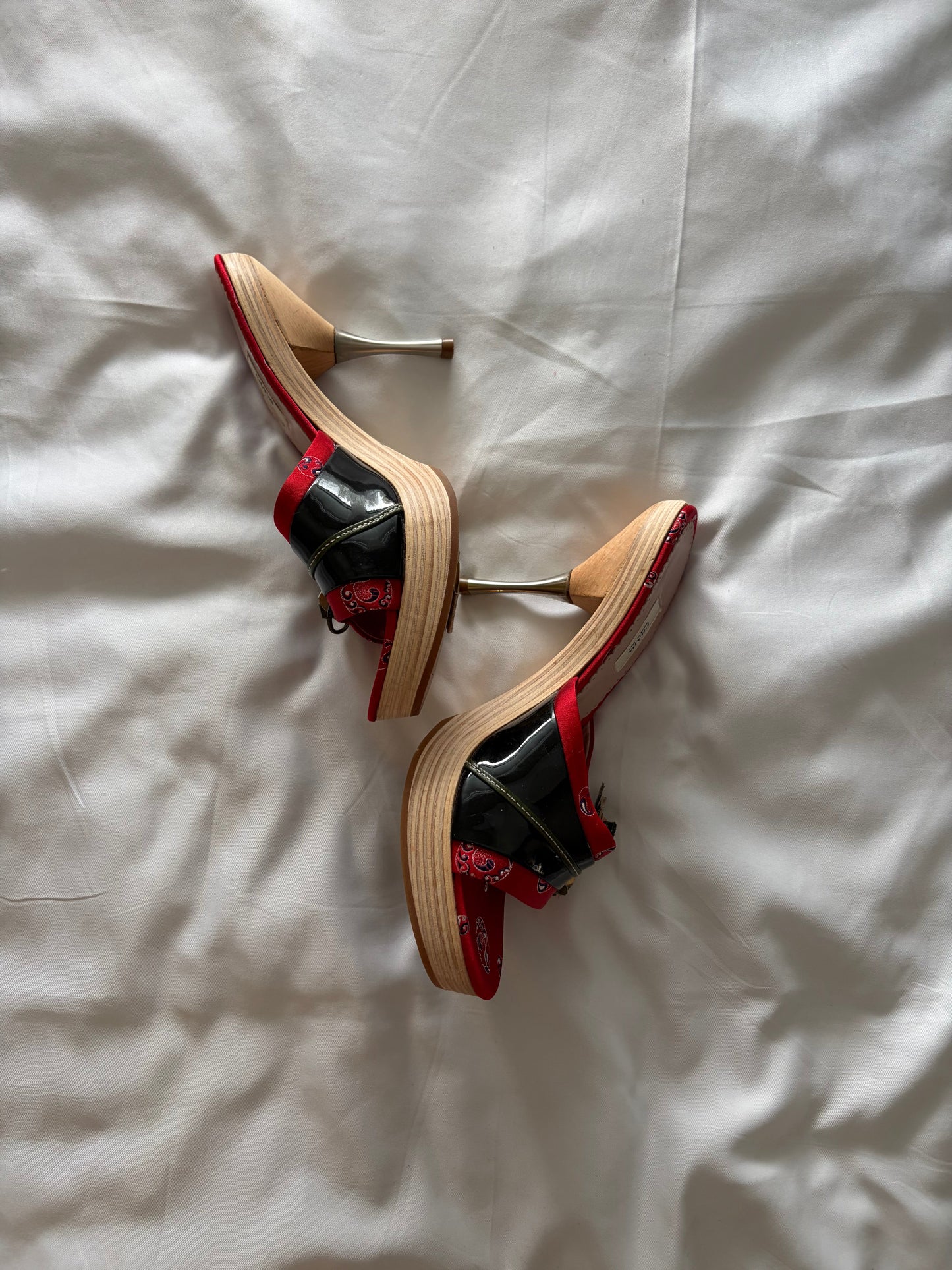 PRADA | US 5.5- 6