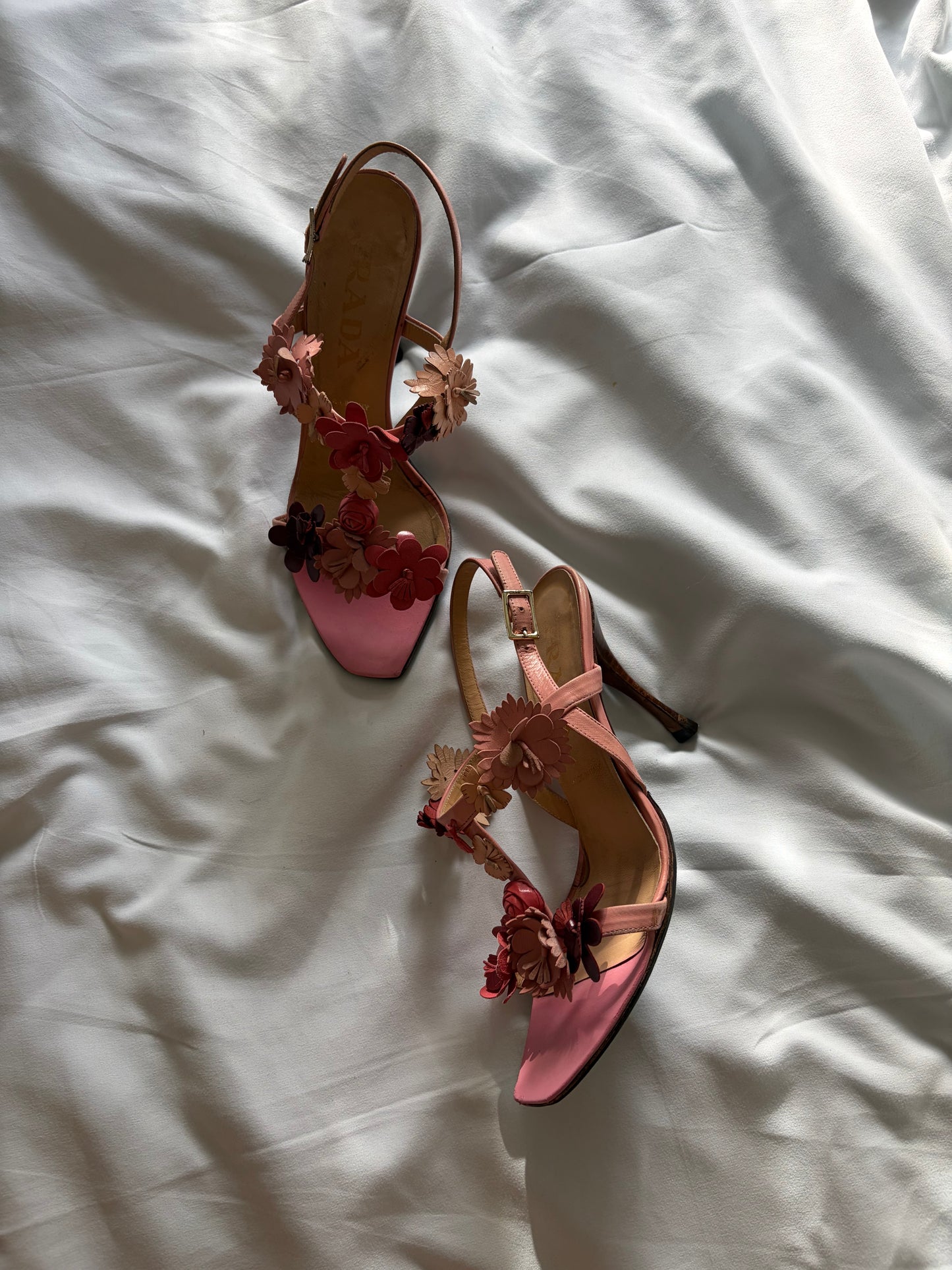 PRADA | US 7