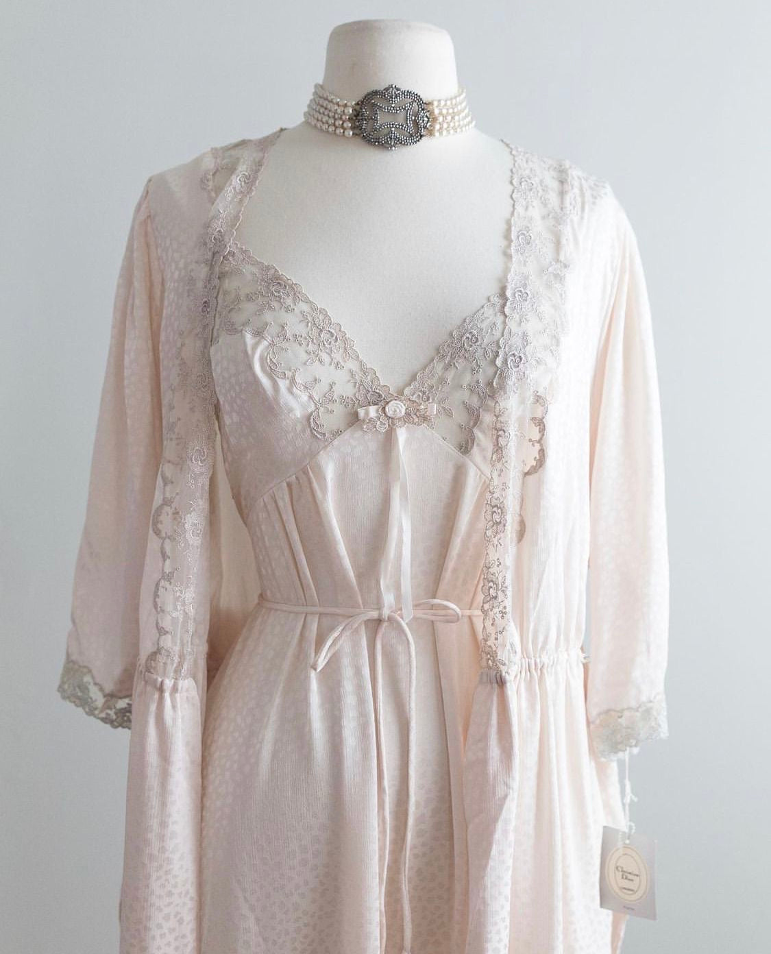 for kristen : the honeymoon set