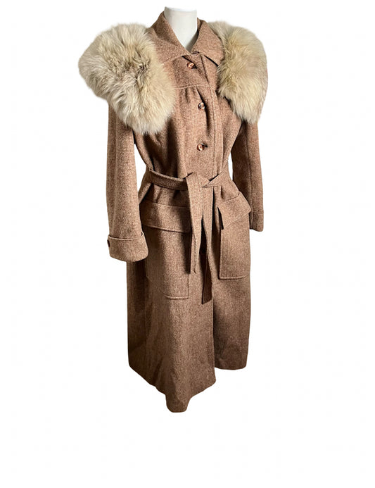 the ski chalet set| 70s full-length coat & scarf| size M-L