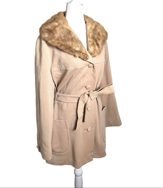 butterscotch overcoat| 70s cream belted coat | size M-L