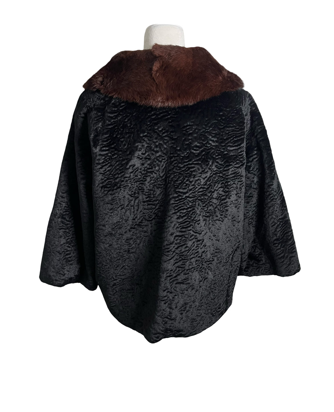 breakfast at tiffany's | 60s ink black coat with mink collar | size S