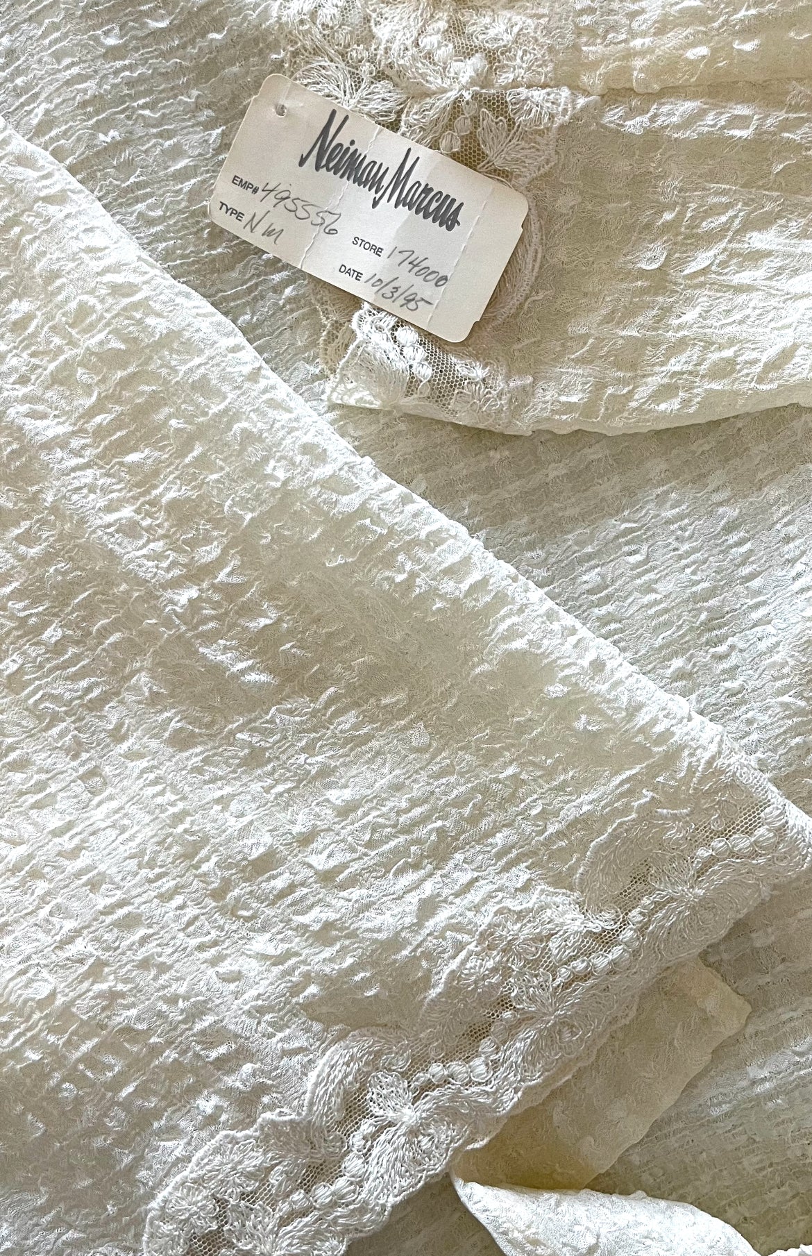 90s Christian Dior | room service robe | M-L | original neiman marcus tags
