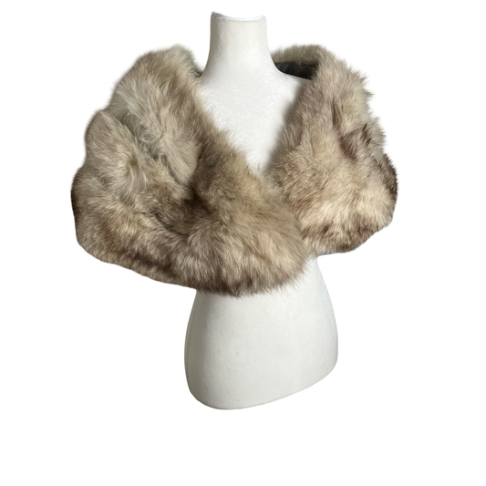 canadian fox fur stole | size S-M