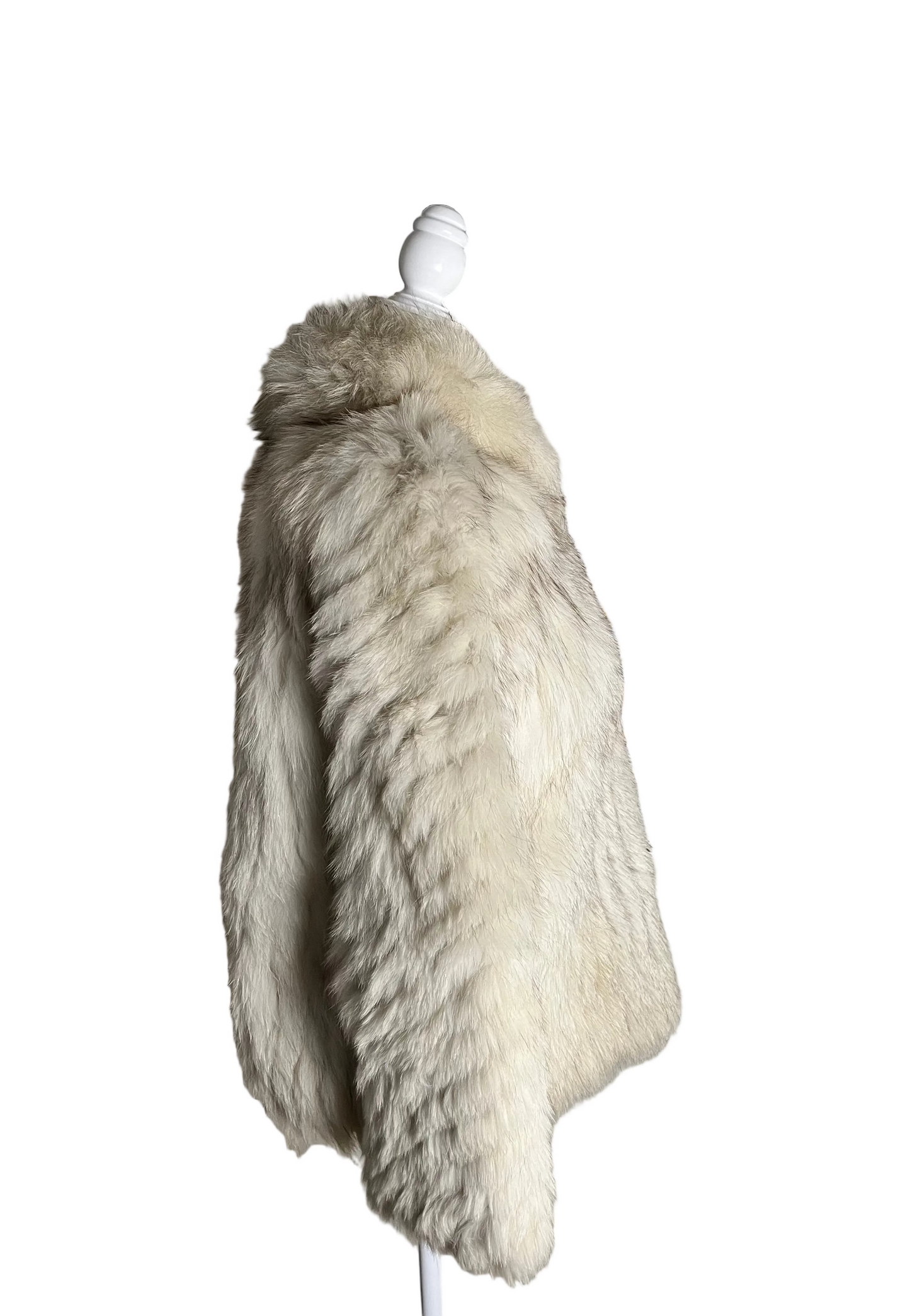 the ice queen | 80s SAGA furs| size XS-S