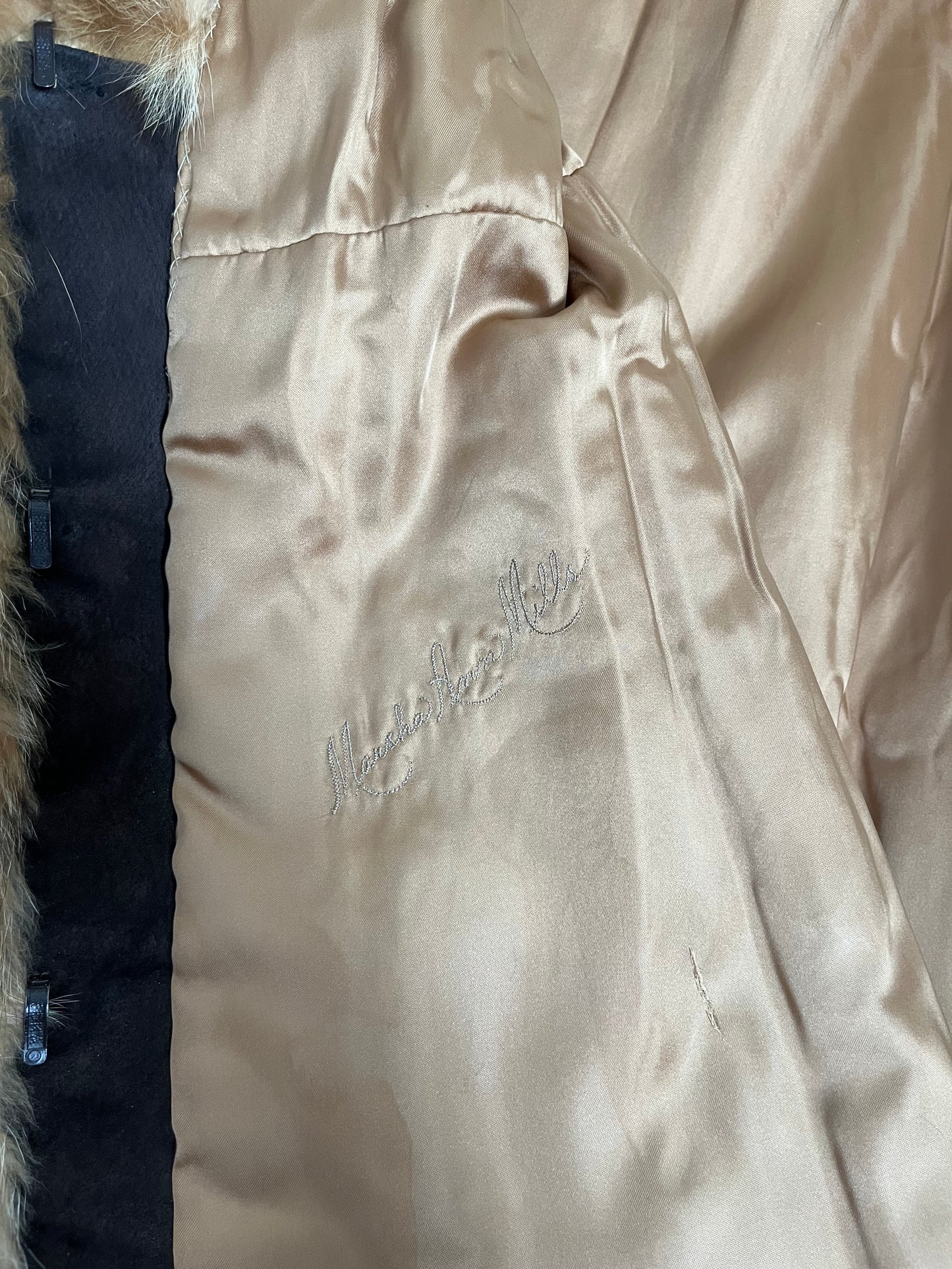 strawberry blonde | 70s raccoon fur | size S-M