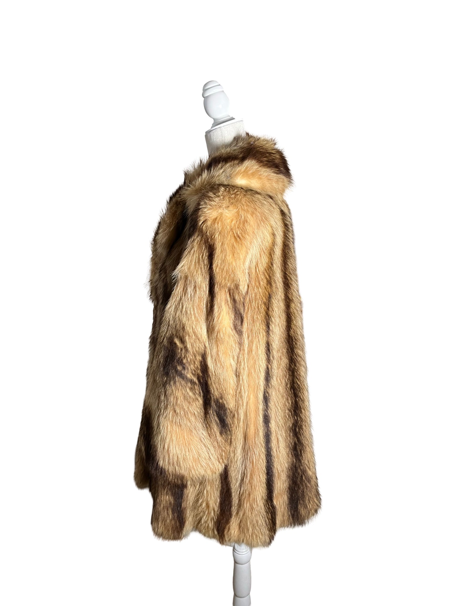 strawberry blonde | 70s raccoon fur | size S-M